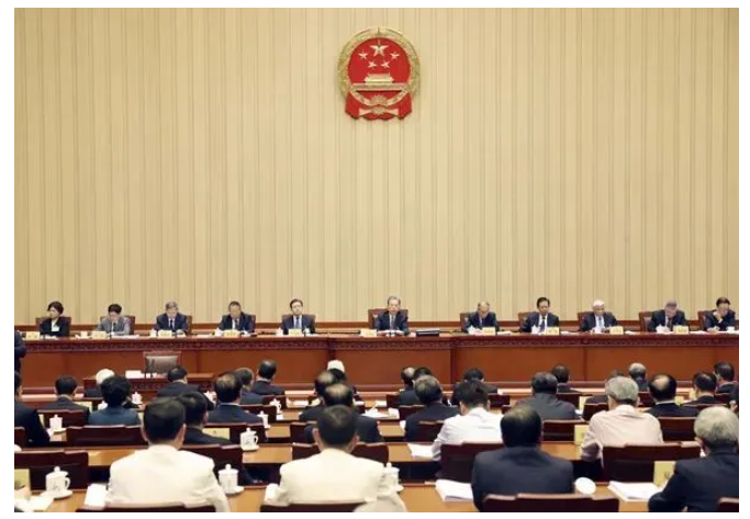 重磅会议闭幕！3.7万亿 吹响中国经济冲锋号